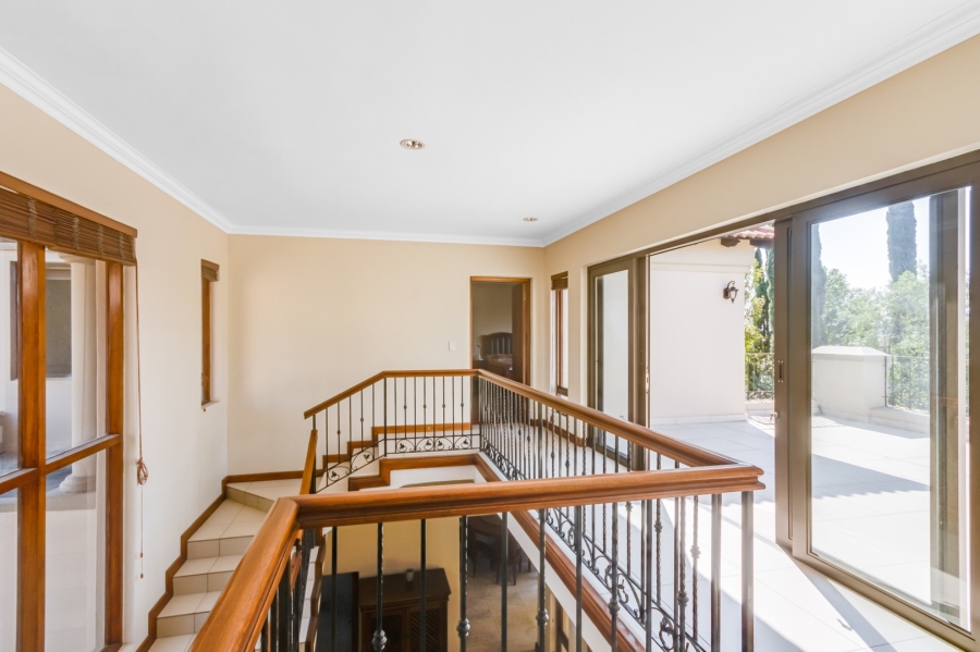 5 Bedroom Property for Sale in Dainfern Golf Estate Gauteng