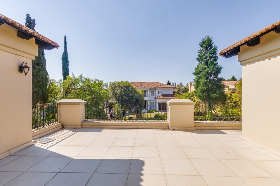 5 Bedroom Property for Sale in Dainfern Golf Estate Gauteng