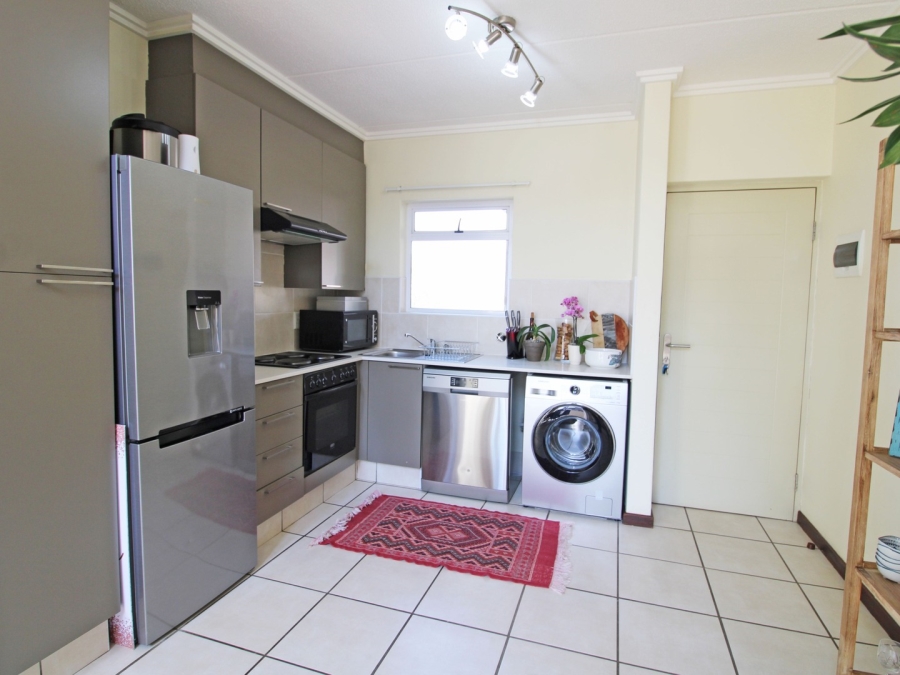 1 Bedroom Property for Sale in Bryanston Gauteng