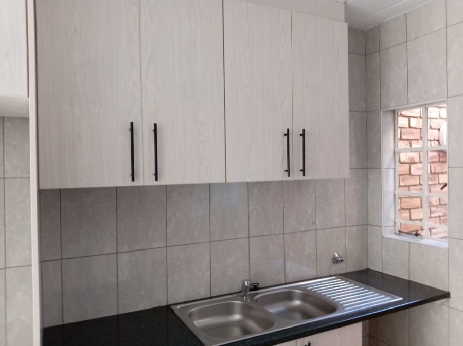 3 Bedroom Property for Sale in Brackenhurst Gauteng