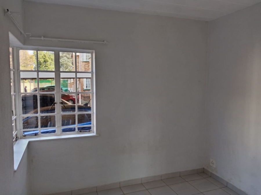 3 Bedroom Property for Sale in Brackenhurst Gauteng