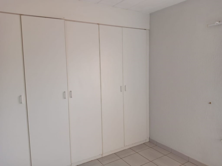3 Bedroom Property for Sale in Brackenhurst Gauteng