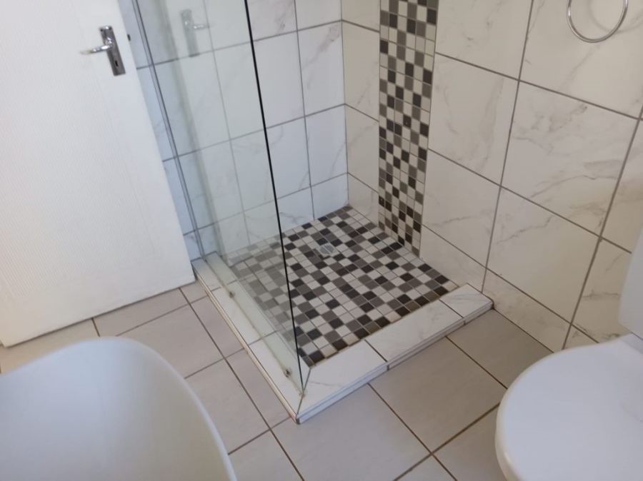 3 Bedroom Property for Sale in Brackenhurst Gauteng