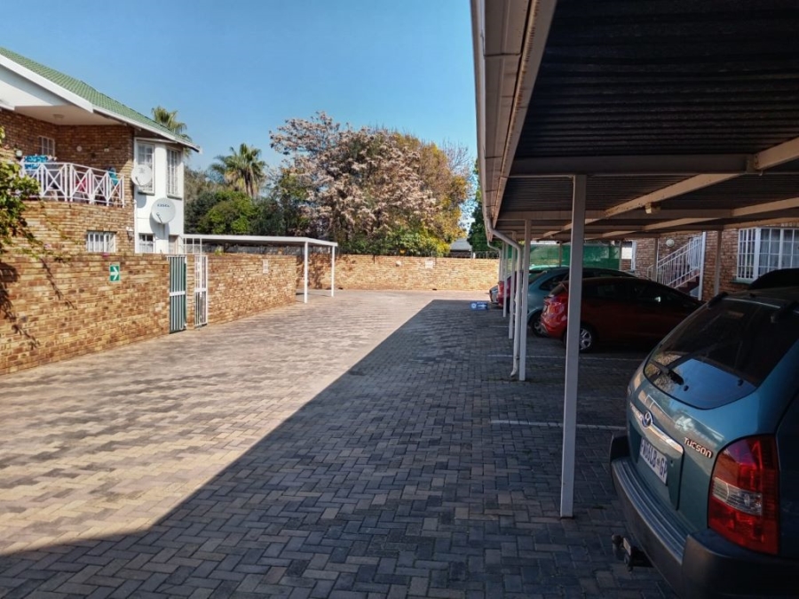 3 Bedroom Property for Sale in Brackenhurst Gauteng