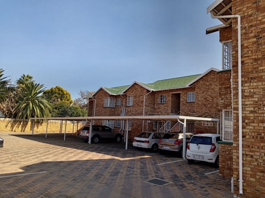 3 Bedroom Property for Sale in Brackenhurst Gauteng