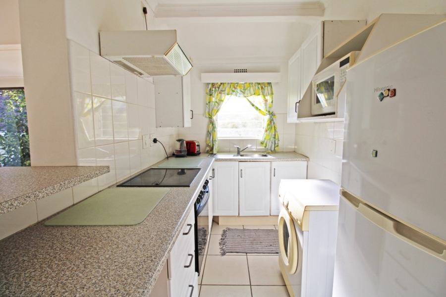 To Let 1 Bedroom Property for Rent in Bryanston Gauteng