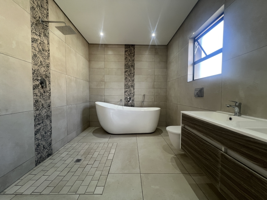 3 Bedroom Property for Sale in Oriel Gauteng