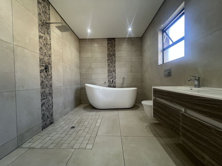 3 Bedroom Property for Sale in Oriel Gauteng