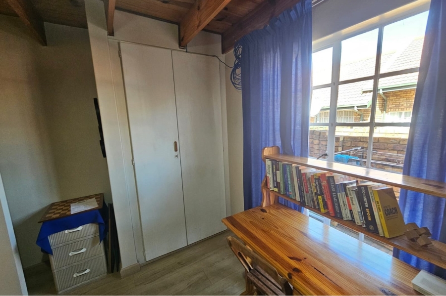 3 Bedroom Property for Sale in Clubview Gauteng