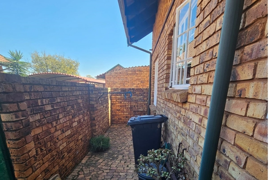 3 Bedroom Property for Sale in Clubview Gauteng