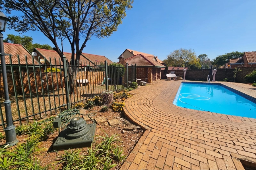 3 Bedroom Property for Sale in Clubview Gauteng