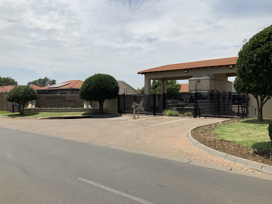 3 Bedroom Property for Sale in Sonneveld Gauteng