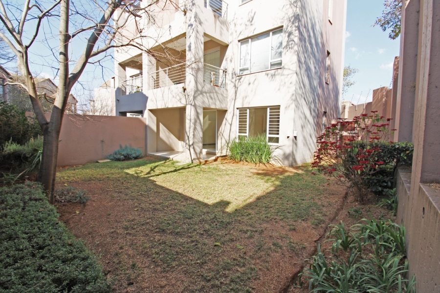 To Let 1 Bedroom Property for Rent in Bryanston Gauteng