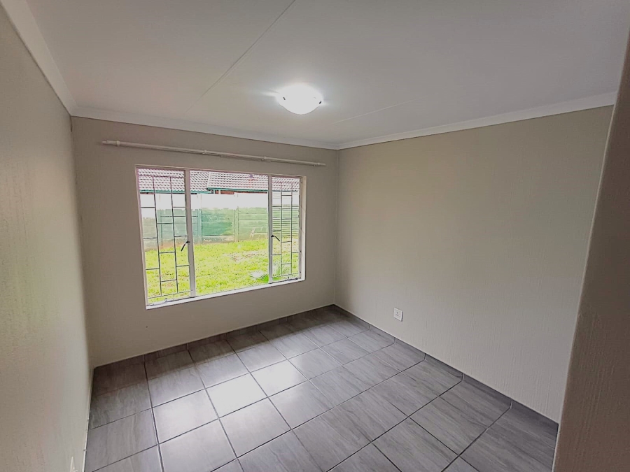 To Let 3 Bedroom Property for Rent in Rooihuiskraal Gauteng