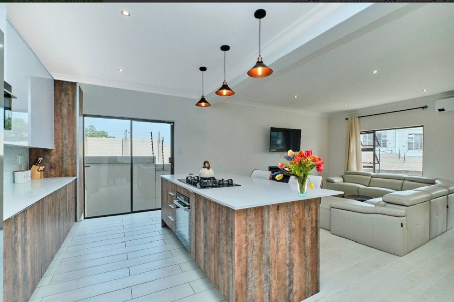 3 Bedroom Property for Sale in Bryanston East Gauteng