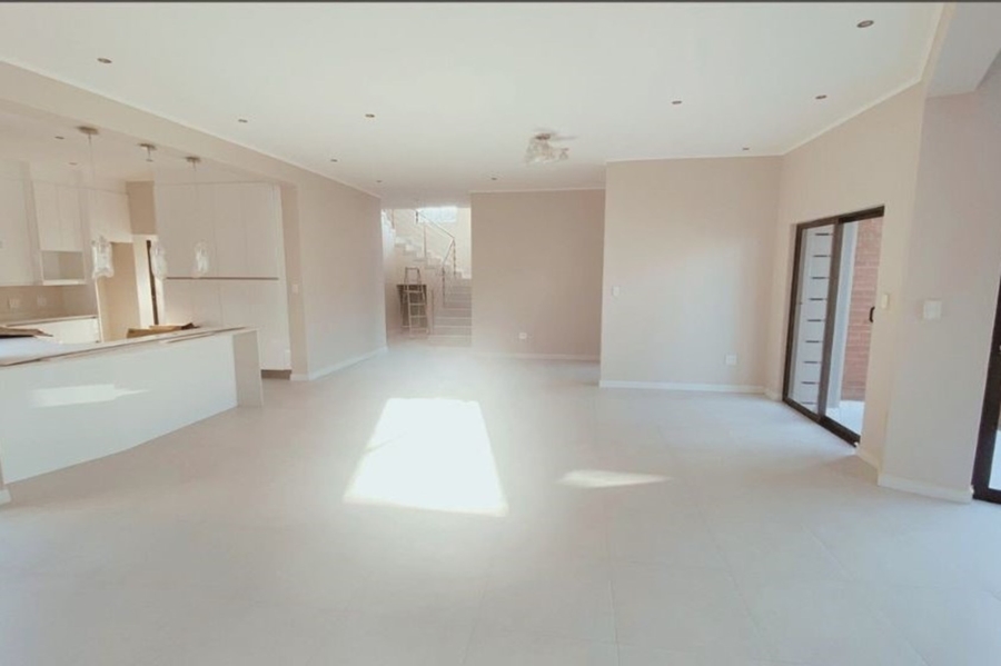 3 Bedroom Property for Sale in Bryanston East Gauteng