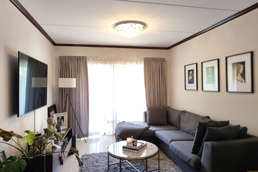 To Let 2 Bedroom Property for Rent in Fourways Gauteng