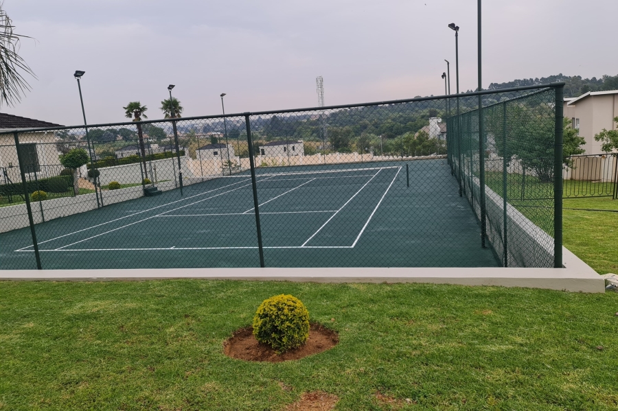 To Let 2 Bedroom Property for Rent in Fourways Gauteng