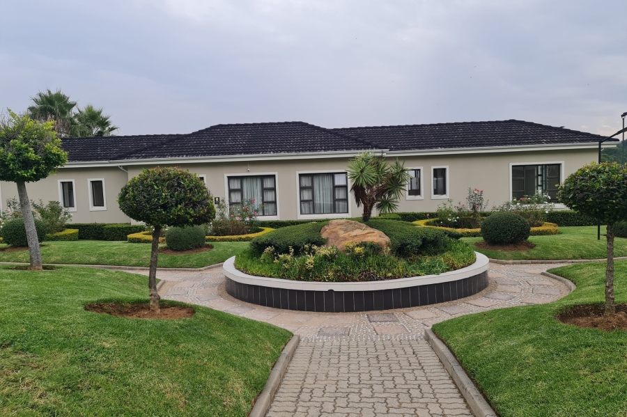 To Let 2 Bedroom Property for Rent in Fourways Gauteng