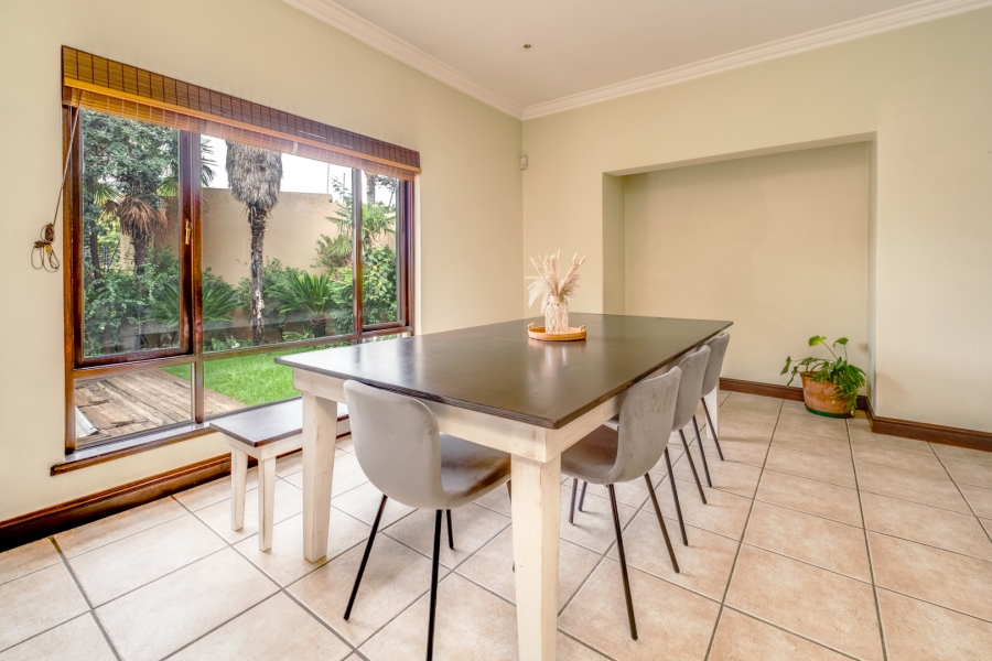 3 Bedroom Property for Sale in Beverley Gauteng