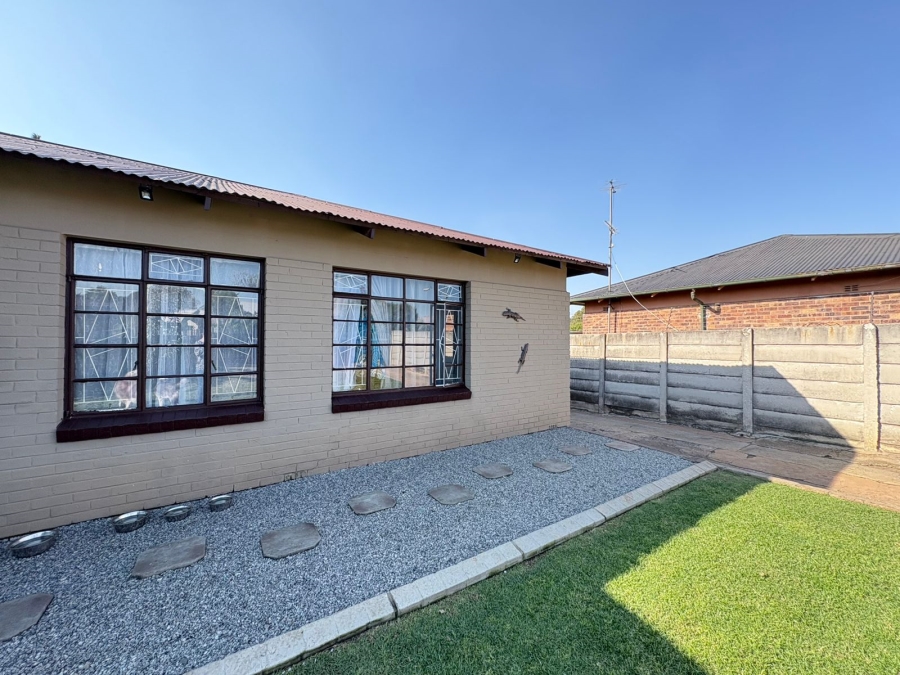 3 Bedroom Property for Sale in Geduld Ext 1 Gauteng