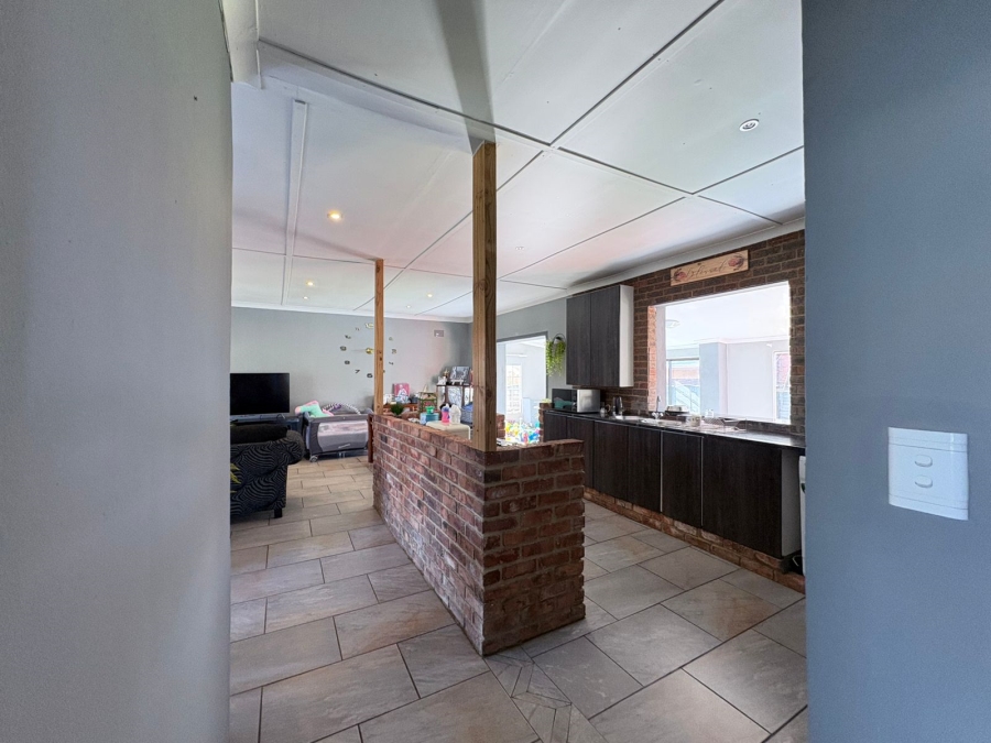 3 Bedroom Property for Sale in Geduld Ext 1 Gauteng