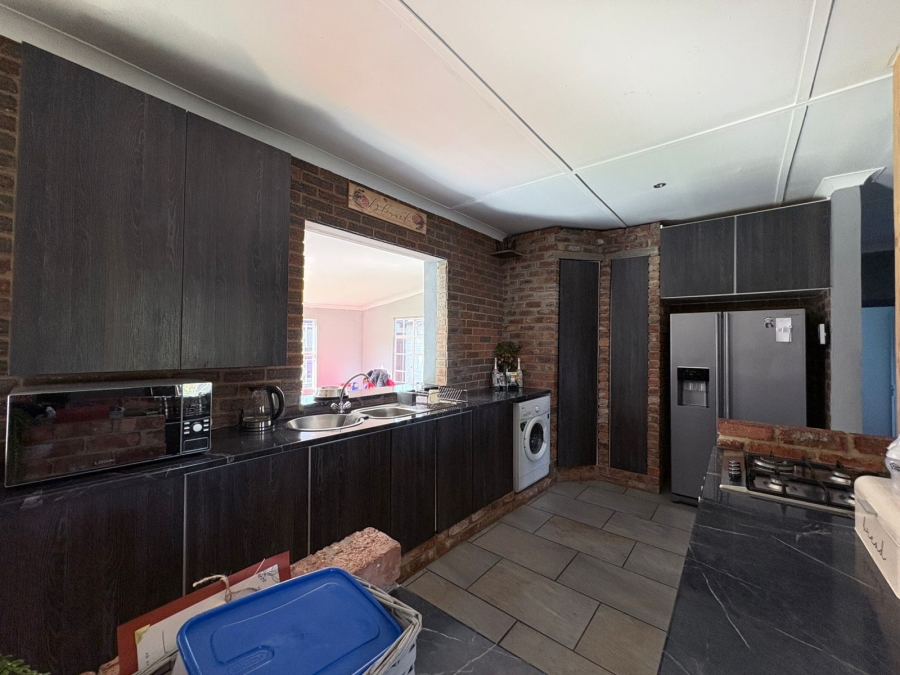 3 Bedroom Property for Sale in Geduld Ext 1 Gauteng