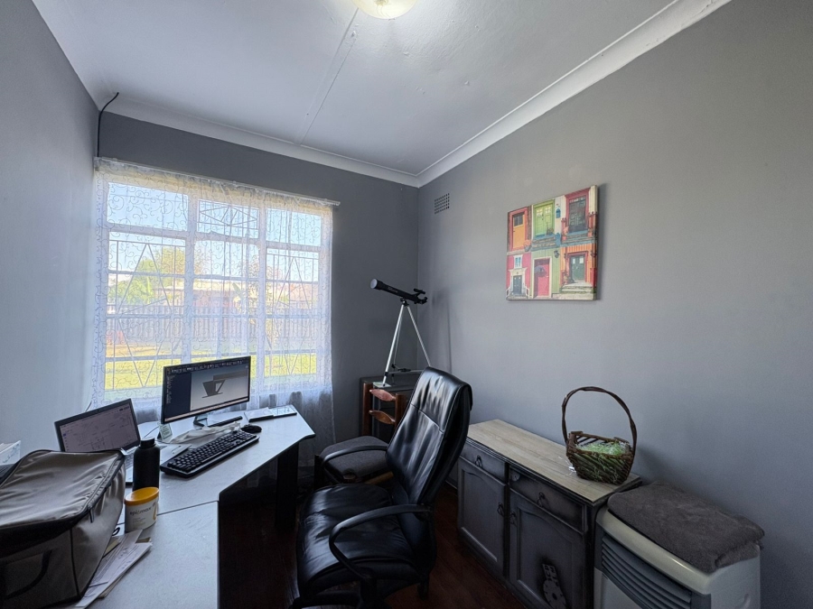 3 Bedroom Property for Sale in Geduld Ext 1 Gauteng