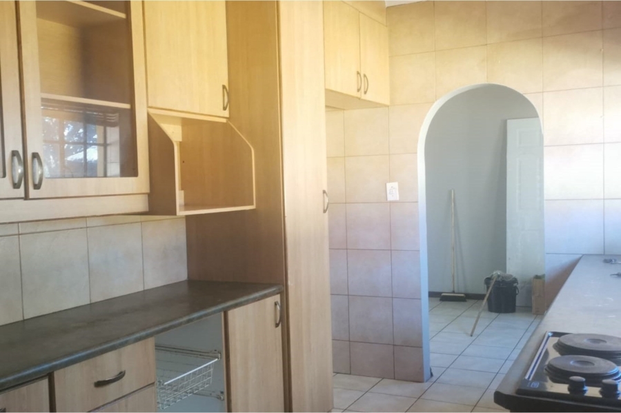 To Let 4 Bedroom Property for Rent in Dersley Gauteng