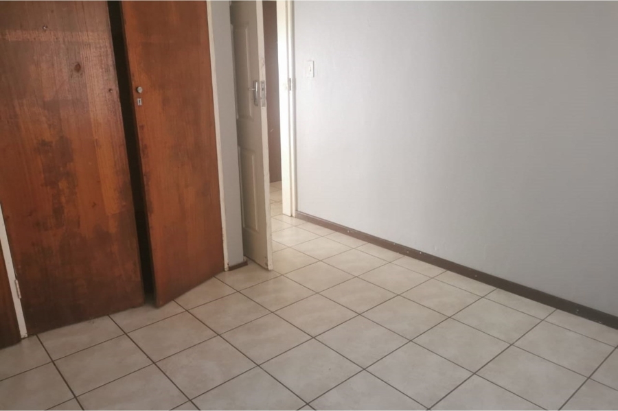 To Let 4 Bedroom Property for Rent in Dersley Gauteng