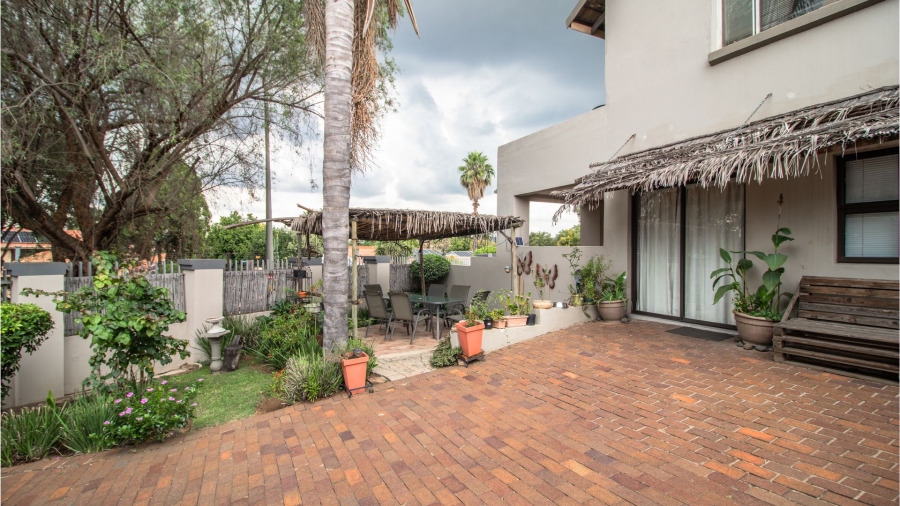 4 Bedroom Property for Sale in Marais Steyn Park Gauteng