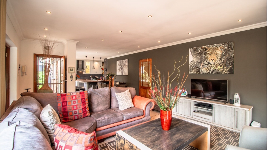 4 Bedroom Property for Sale in Marais Steyn Park Gauteng
