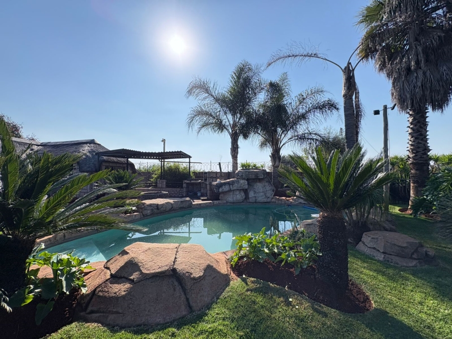 3 Bedroom Property for Sale in Krugersrus Gauteng