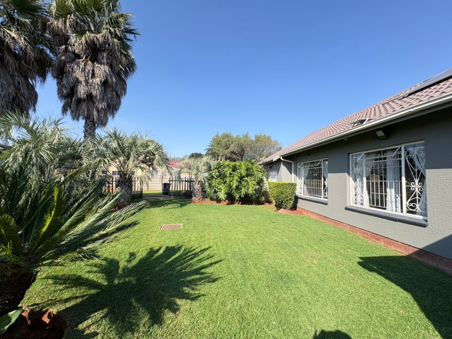 3 Bedroom Property for Sale in Krugersrus Gauteng