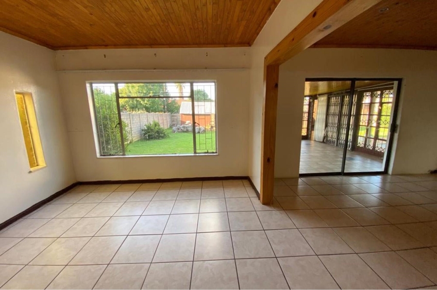 3 Bedroom Property for Sale in Riamar Park Gauteng