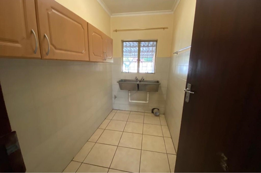 3 Bedroom Property for Sale in Riamar Park Gauteng