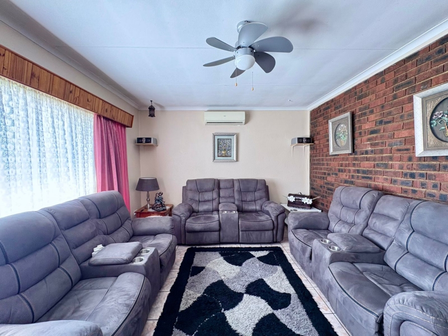 3 Bedroom Property for Sale in Brakpan North Gauteng