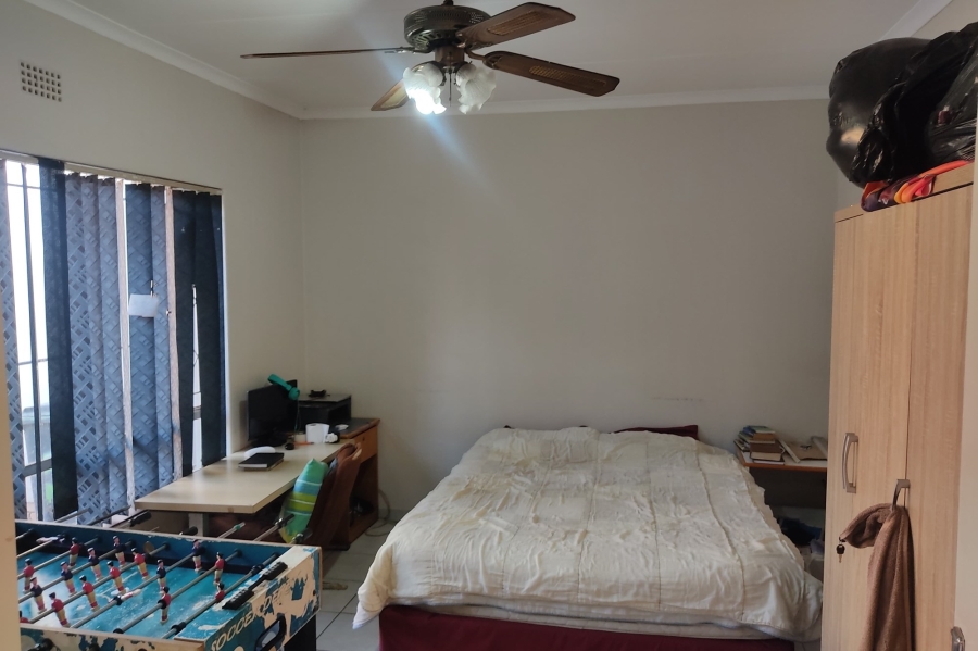 To Let 3 Bedroom Property for Rent in Rouxville Gauteng