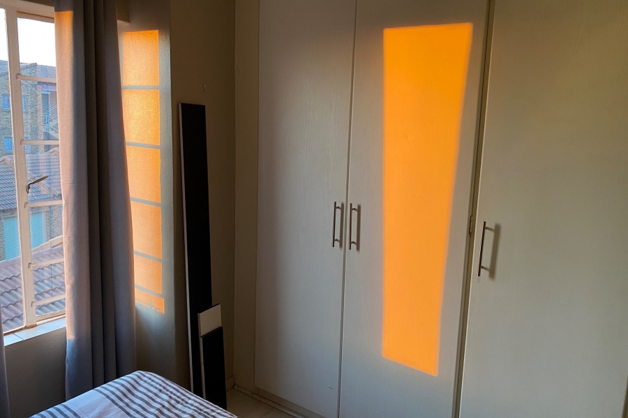 2 Bedroom Property for Sale in Die Hoewes Gauteng