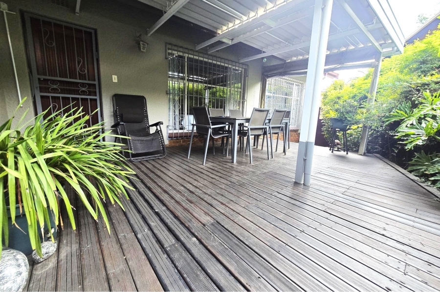4 Bedroom Property for Sale in Glen Marais Gauteng
