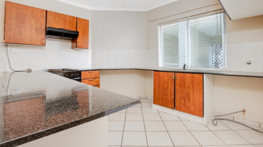 3 Bedroom Property for Sale in Halfway Gardens Gauteng