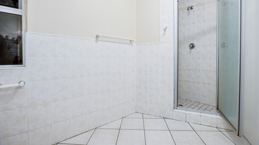 3 Bedroom Property for Sale in Halfway Gardens Gauteng