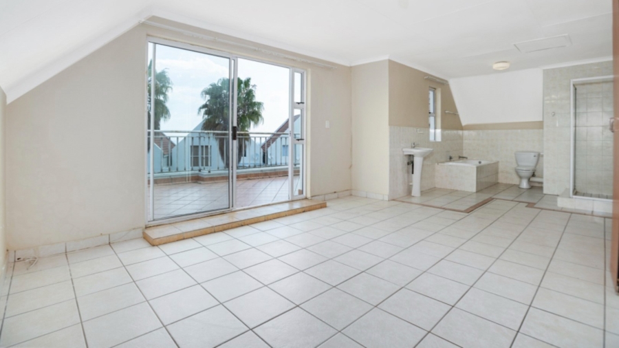3 Bedroom Property for Sale in Halfway Gardens Gauteng