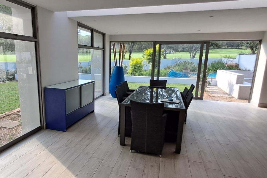 4 Bedroom Property for Sale in Woodhill Estate Gauteng
