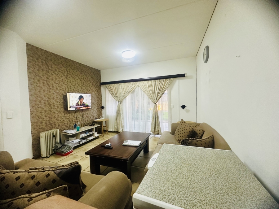 2 Bedroom Property for Sale in North Riding Gauteng