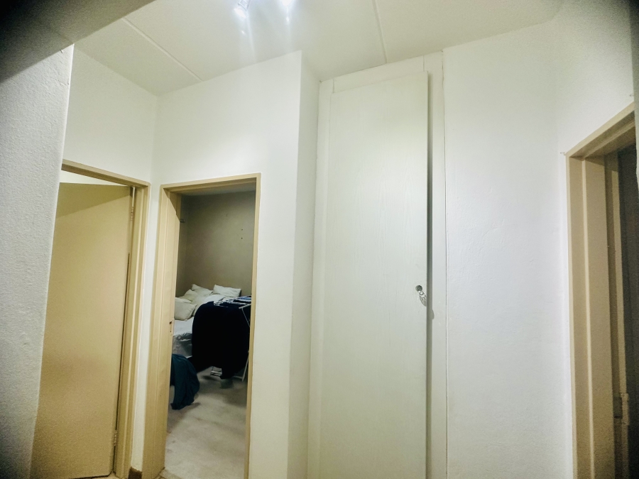 2 Bedroom Property for Sale in North Riding Gauteng