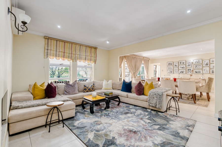 5 Bedroom Property for Sale in Chartwell Gauteng