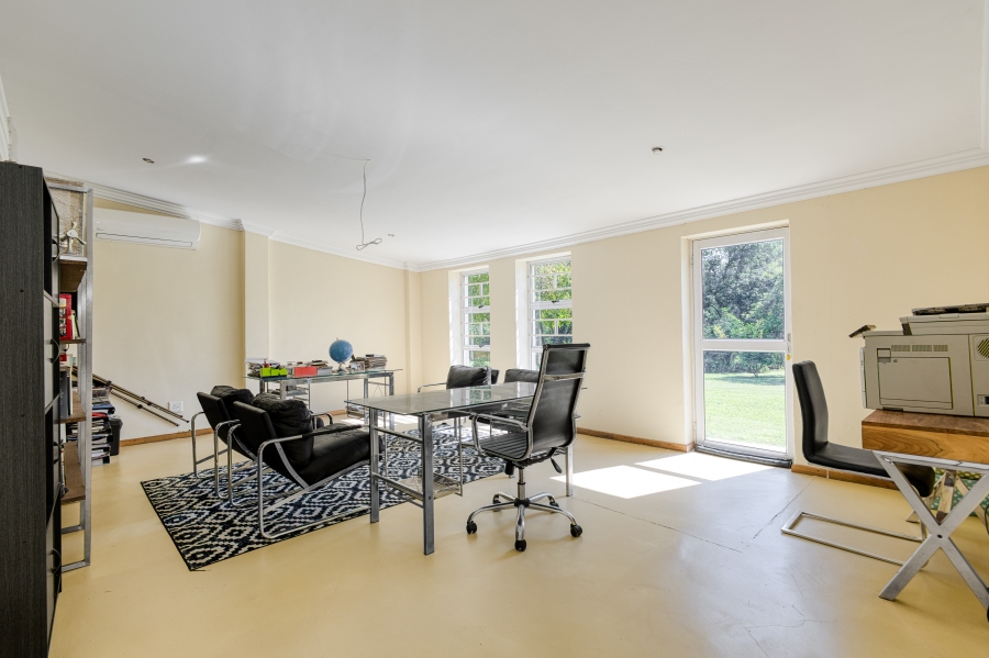 5 Bedroom Property for Sale in Chartwell Gauteng