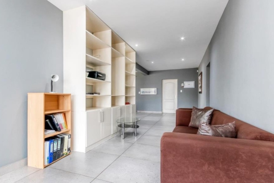 7 Bedroom Property for Sale in Austinview Gauteng