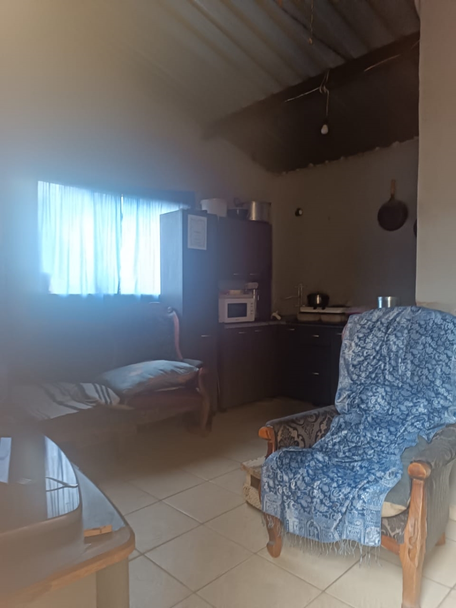 2 Bedroom Property for Sale in Tshepisong Gauteng